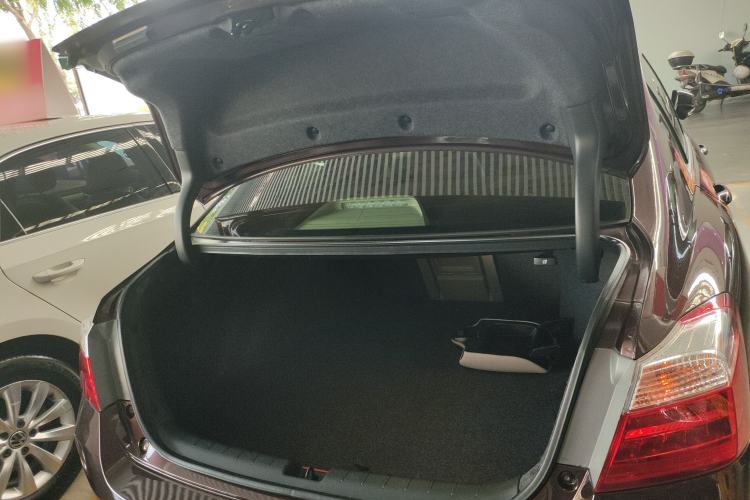 Used Honda Accord 2014 2.4L EX Luxury Edition Trunk