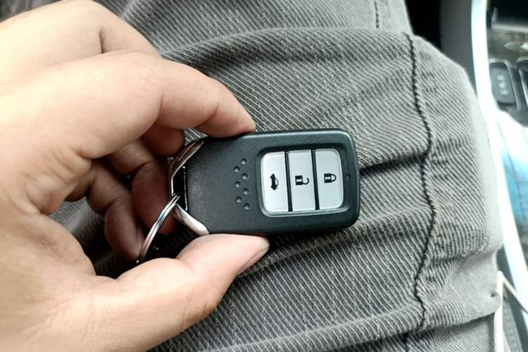 Used Honda Accord 2014 2.4L EXN Luxury Navigation Edition Vehicle Key