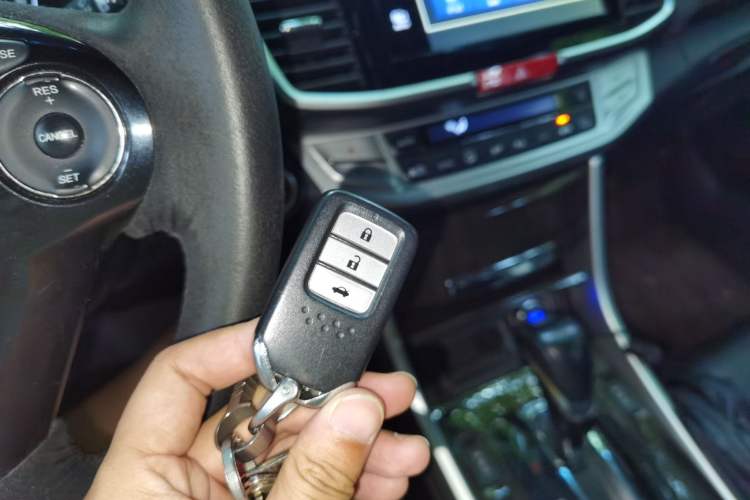 Used Honda Accord 2014 2.4L EX Luxury Edition Vehicle Key