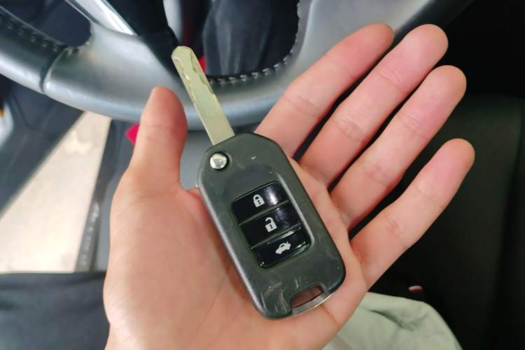 Used Honda Accord 2014 2.0L EX Luxury Edition Vehicle Key
