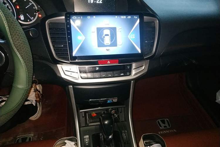 Used Honda Accord 2014 2.0L EX Luxury Edition Audio And AC Panel