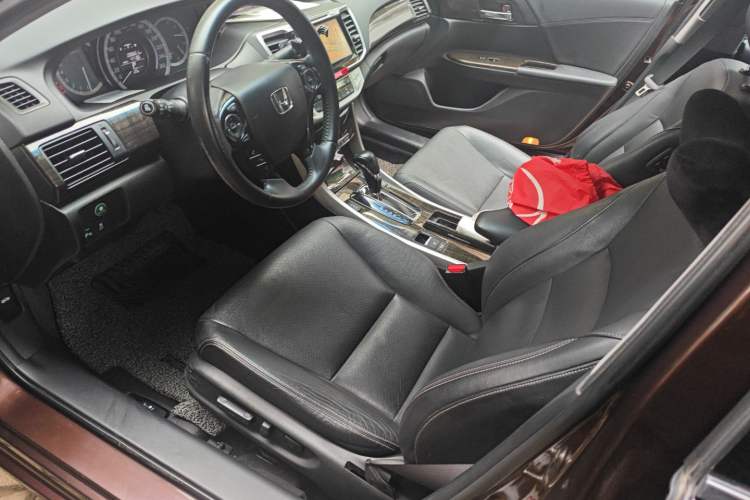 Used Honda Accord 2014 2.4L EX Luxury Edition Left Front Seat