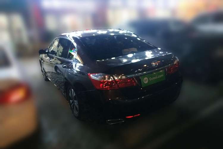 Used Honda Accord 2014 2.0L EX Luxury Edition Rear Left 45 Deg
