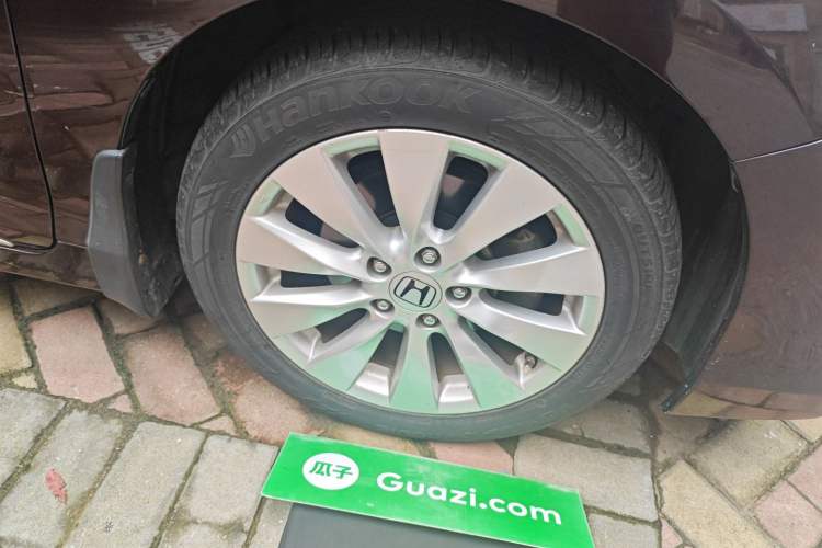 Used Honda Accord 2014 2.4L EX Luxury Edition Right Front Wheel Hub