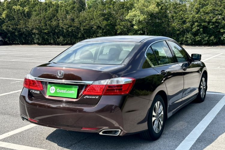 Used Honda Accord 2014 2.0L EX Luxury Edition Exterior 4