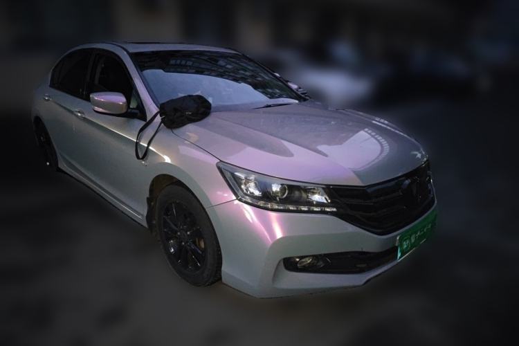 Used Honda Accord 2014 2.0L LX Comfort Edition Front Right 45 Deg