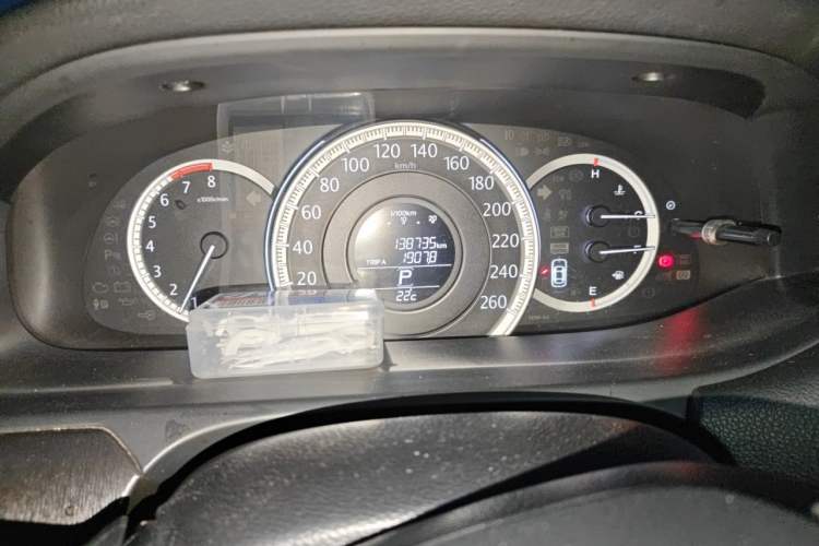 Used Honda Accord 2014 2.0L LX Comfort Edition Odometer Close Up