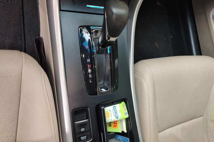Used Honda Accord 2014 2.0L LX Comfort Edition Gear Lever