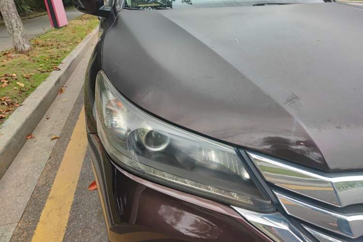 Used Honda Accord 2014 2.0L LX Comfort Edition Right Front Headlight
