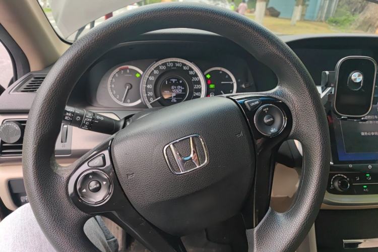 Used Honda Accord 2014 2.0L LX Comfort Edition Steering Wheel
