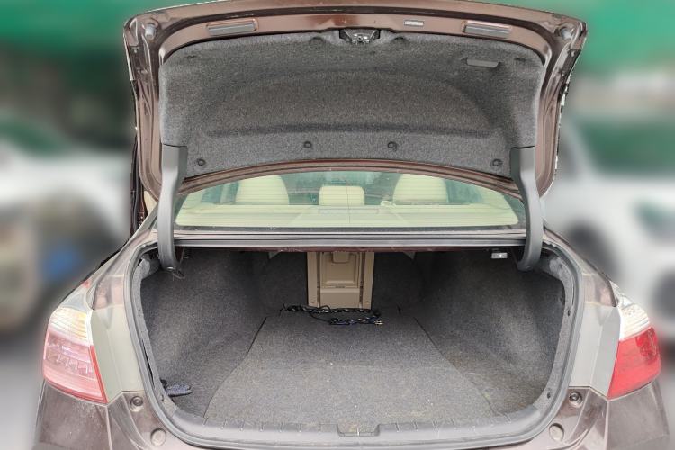 Used Honda Accord 2014 2.0L EX Luxury Edition Trunk