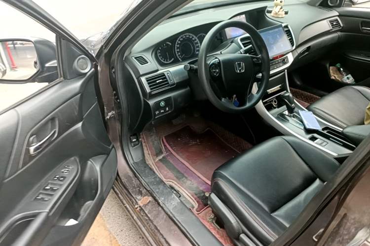 Used Honda Accord 2014 2.0L LX Comfort Edition Driver Seat
