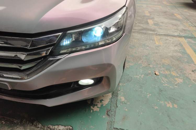 Used Honda Accord 2014 2.0L LX Comfort Edition Left Front Headlight
