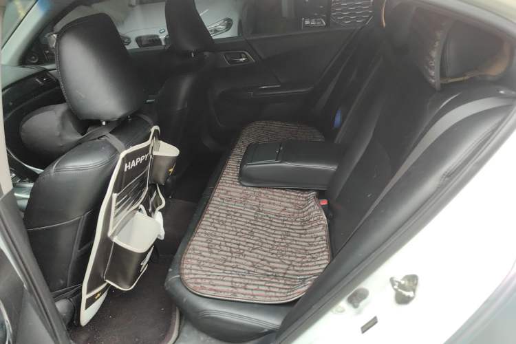 Used Honda Accord 2014 2.0L LX Comfort Edition Left Rear Seat