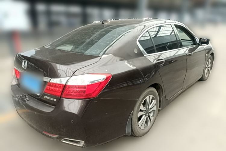 Used Honda Accord 2014 2.0L LX Comfort Edition Rear Right 45 Deg