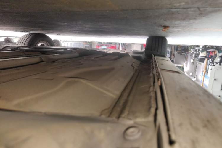 Used Honda Accord 2014 2.0L LX Comfort Edition Right Side Sill