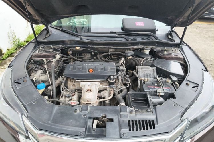 Used Honda Accord 2014 2.0L EX Luxury Edition Engine Bay