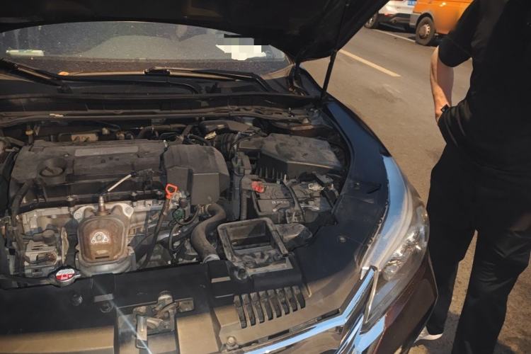 Used Honda Accord 2014 2.4L EX Luxury Edition Engine Bay Left