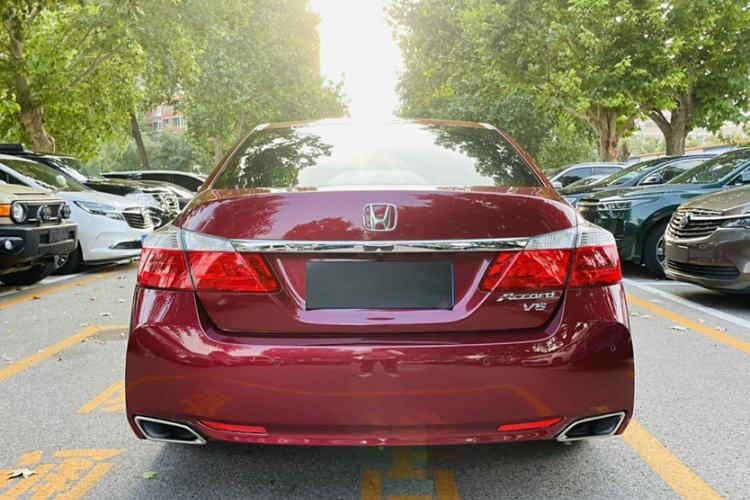 Used Honda Accord 2014 3.0L VTI Prestige Edition Exterior 4