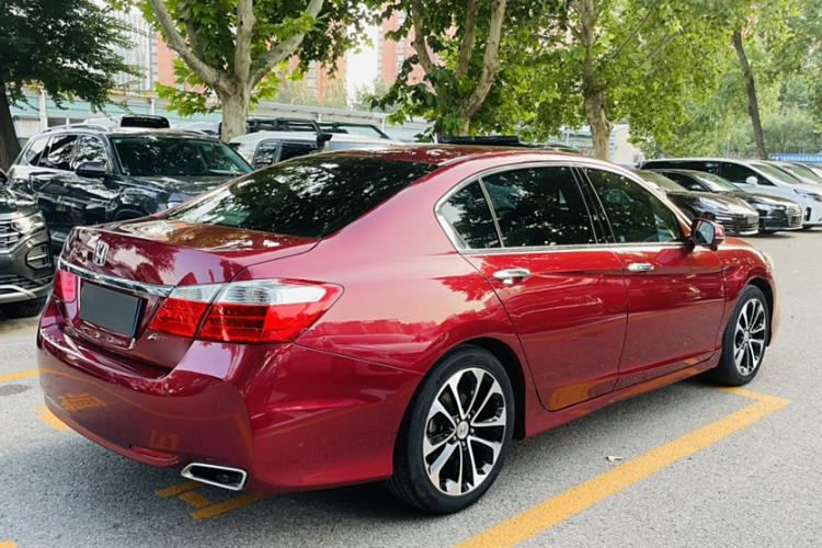 Used Honda Accord 2014 3.0L VTI Prestige Edition Exterior 5