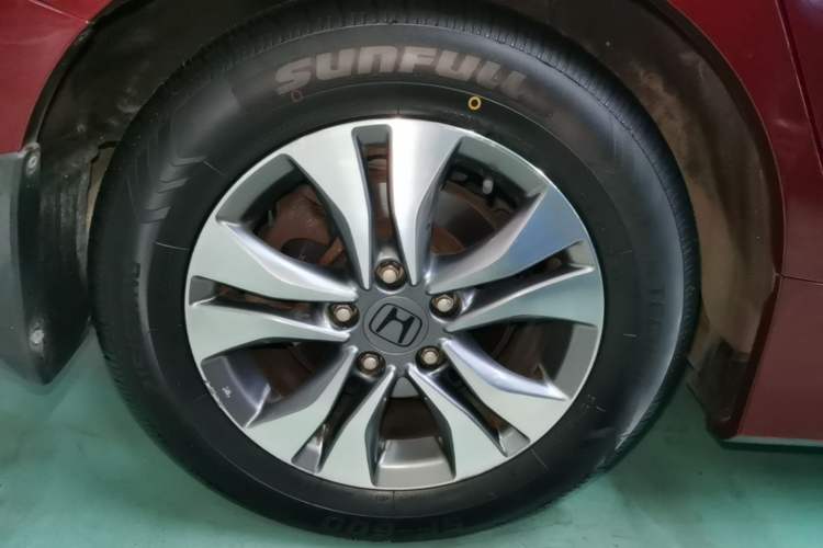 Used Honda Accord 2014 2.0L EX Luxury Edition Exterior 5