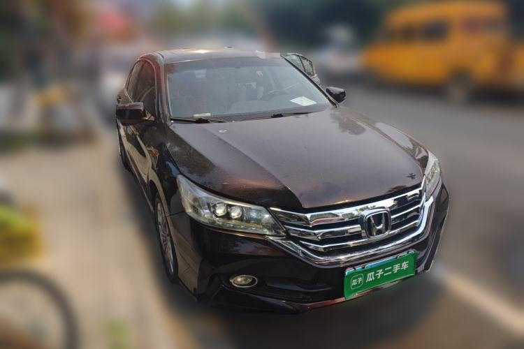 Used Honda Accord 2014 2.4L EX Luxury Edition Front Right 45 Deg