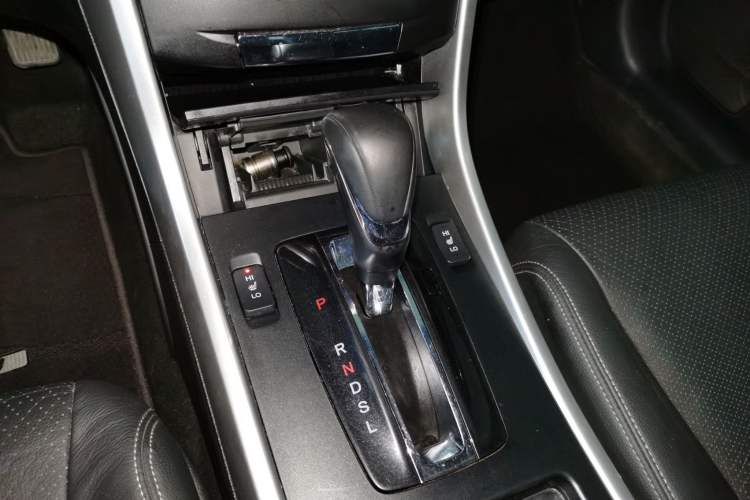 Used Honda Accord 2014 2.0L EX Luxury Edition Gear Lever