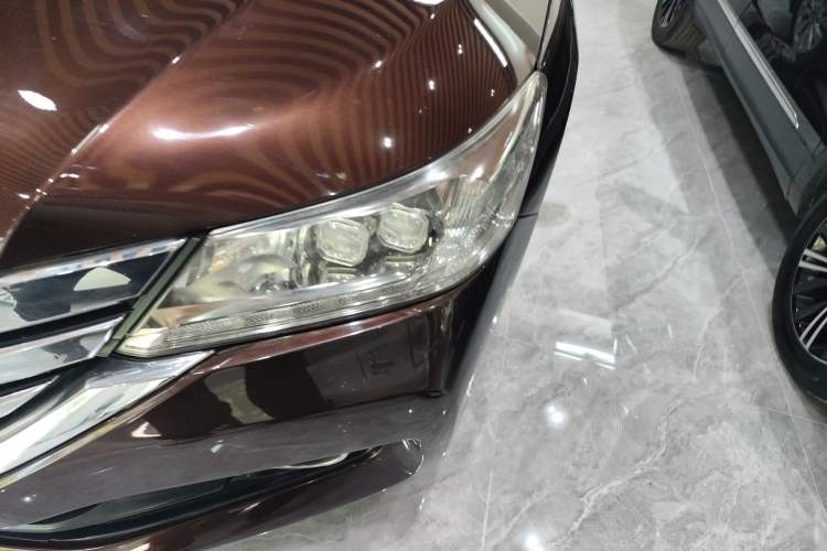 Used Honda Accord 2014 2.4L EX Luxury Edition Left Front Headlight