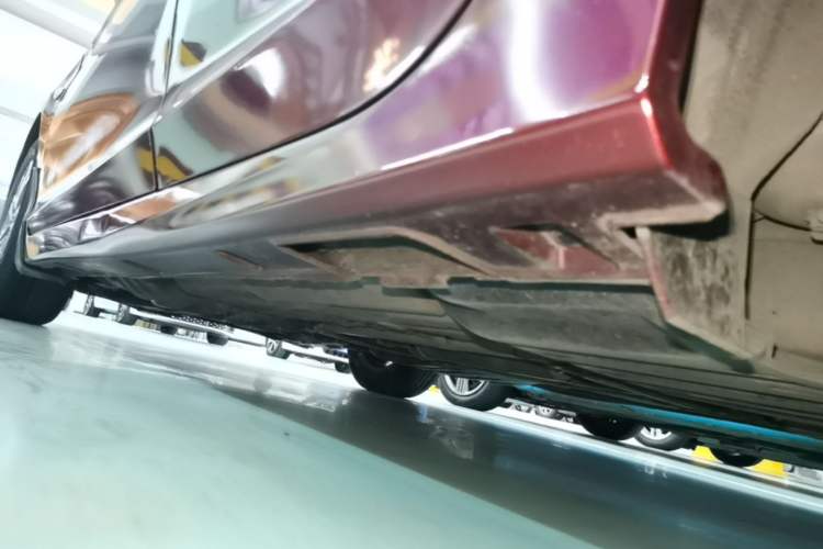 Used Honda Accord 2014 2.0L EX Luxury Edition Left Side Sill