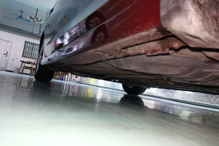 Used Honda Accord 2014 2.0L EX Luxury Edition Right Side Sill