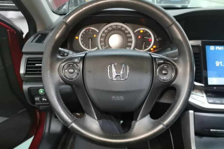 Used Honda Accord 2014 2.0L EX Luxury Edition Steering Wheel
