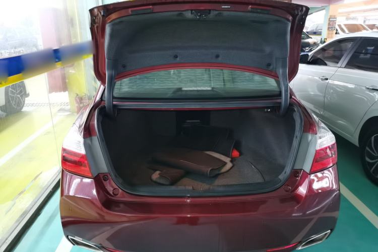Used Honda Accord 2014 2.0L EX Luxury Edition Trunk