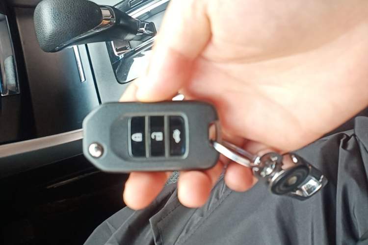Used Honda Accord 2014 2.0L LX Comfort Edition Vehicle Key