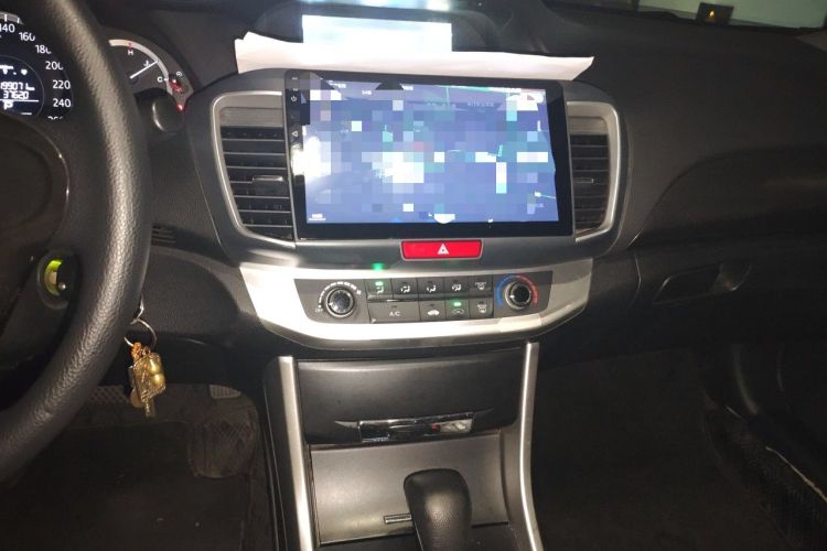 Used Honda Accord 2014 2.0L LX Comfort Edition Audio And AC Panel