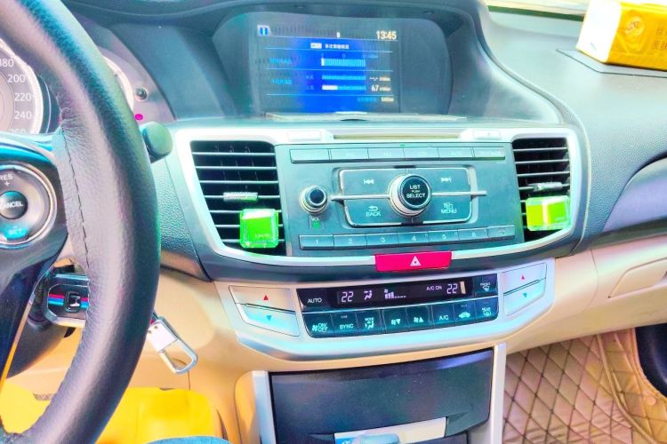 Used Honda Accord 2014 2.0L EX Luxury Edition Audio And AC Panel