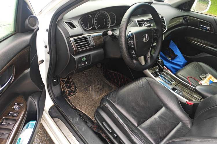 Used Honda Accord 2014 2.4L LX Comfort Edition Driver Seat