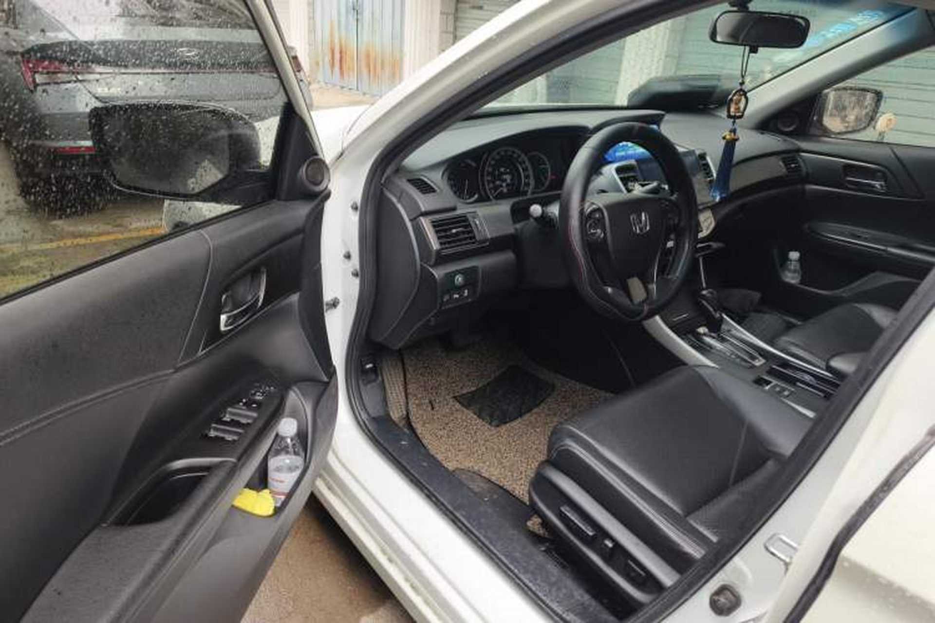 Used Honda Accord 2014 2.0L EX Luxury Edition Driver Seat
