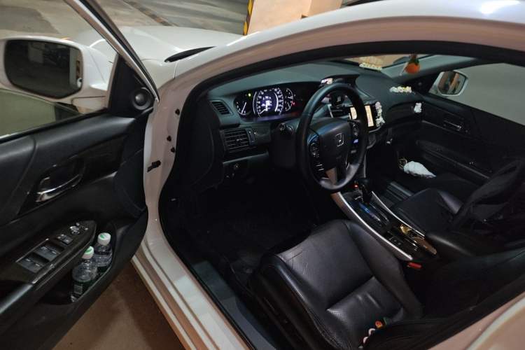 Used Honda Accord 2014 2.4L EX Luxury Edition Driver Seat