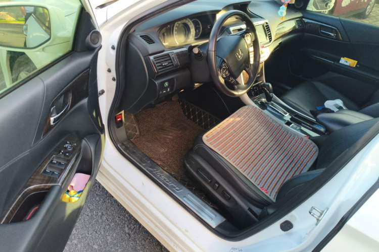 Used Honda Accord 2014 2.4L LX Comfort Edition Driver Seat