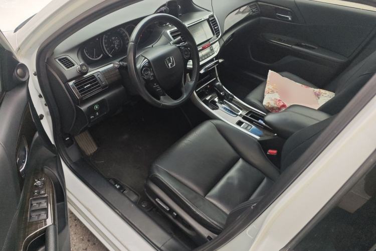 Used Honda Accord 2014 2.4L EX Luxury Edition Driver Seat