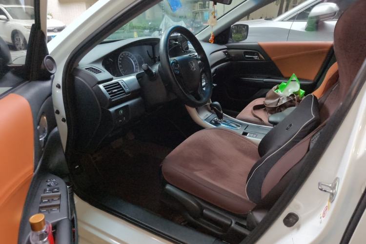 Used Honda Accord 2014 2.0L LX Comfort Edition Driver Seat