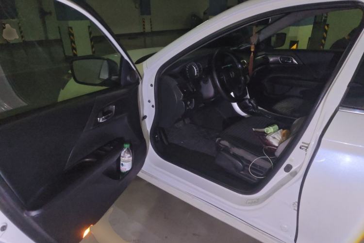 Used Honda Accord 2014 2.0L LX Comfort Edition Driver Seat