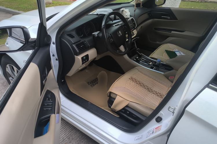 Used Honda Accord 2014 2.0L EX Luxury Edition Driver Seat
