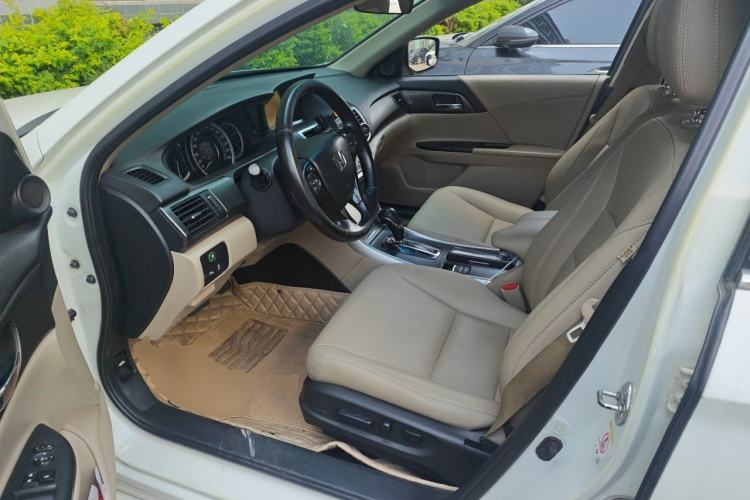 Used Honda Accord 2014 2.0L EX Luxury Edition Driver Seat