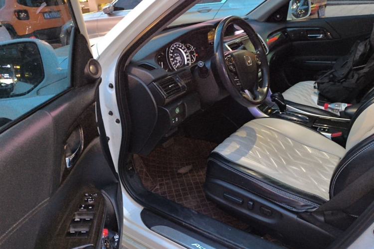Used Honda Accord 2014 2.4L EX Luxury Edition Driver Seat