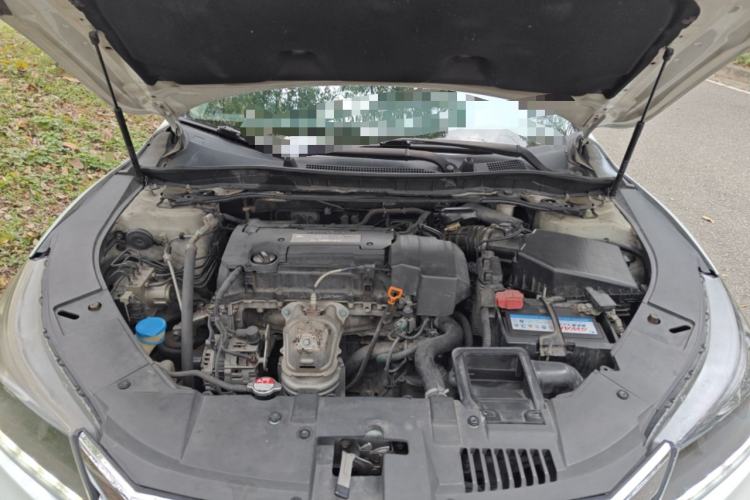 Used Honda Accord 2014 2.4L LX Comfort Edition Engine Bay