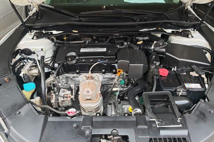 Used Honda Accord 2014 2.4L LX Comfort Edition Engine Bay