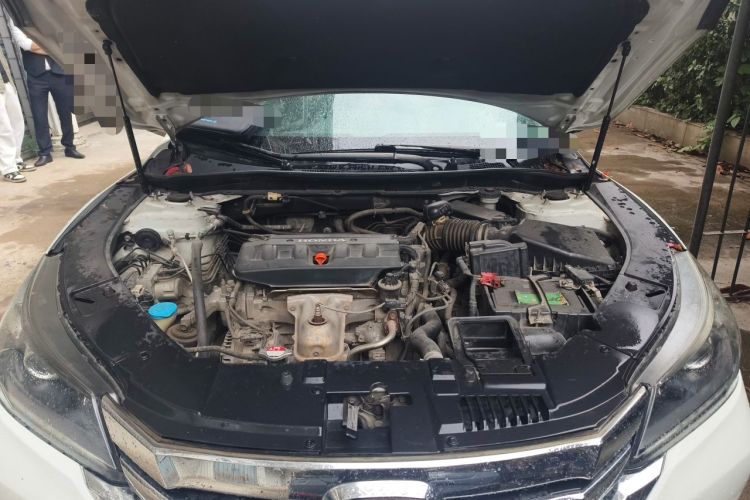 Used Honda Accord 2014 2.0L EX Luxury Edition Engine Bay