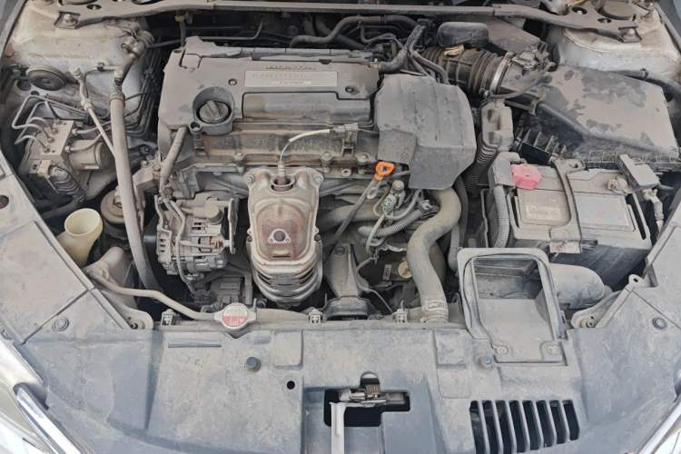 Used Honda Accord 2014 2.4L EXN Luxury Navigation Edition Engine Bay