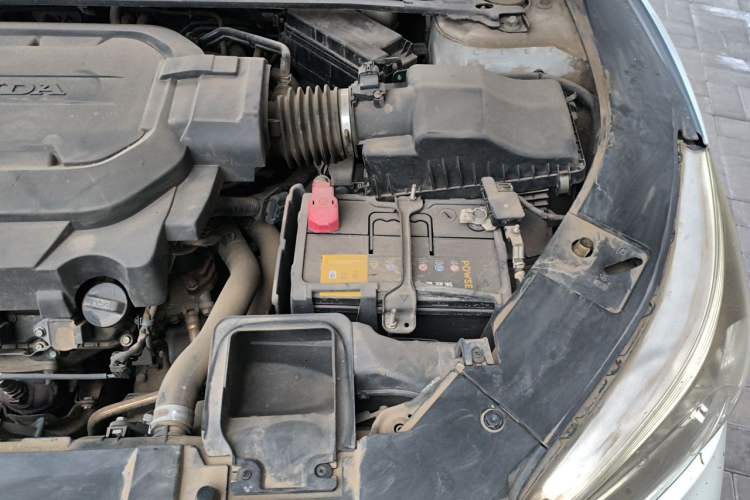 Used Honda Accord 2014 3.0L EXLN Flagship Edition Engine Bay Left